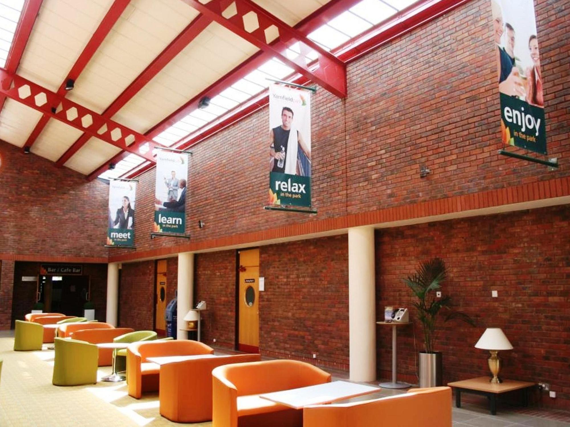Yarnfield Park Training And Conference Centre Ξενοδοχείο Stone  Εξωτερικό φωτογραφία